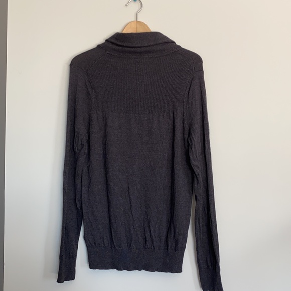 Simons sweater - Picture 2 of 3